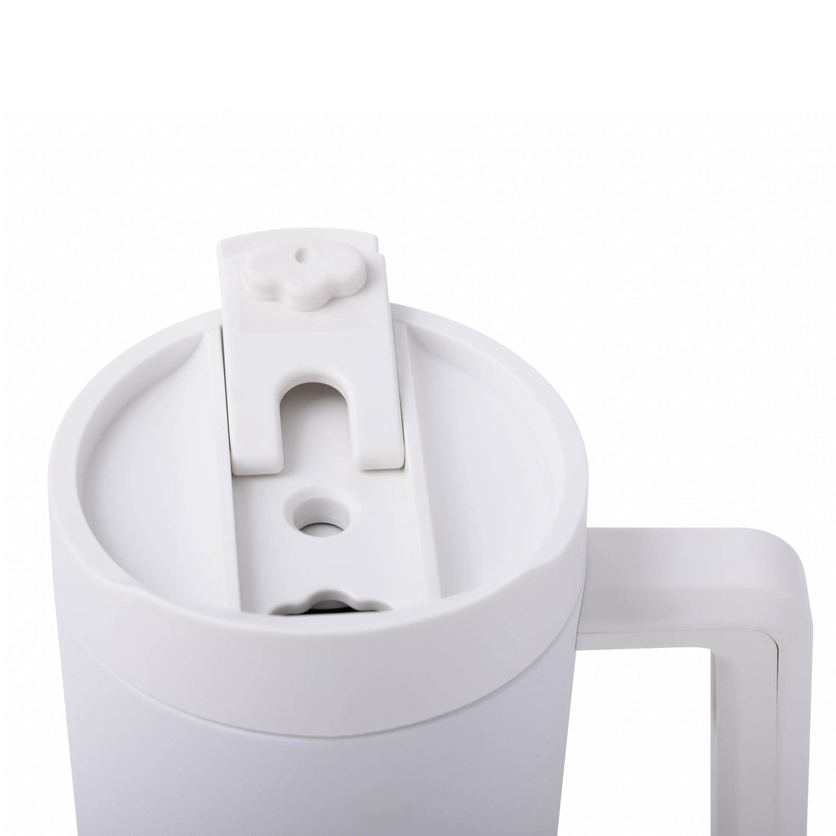 40-oz-top-tumbler-g7 CoreHome_MannaHydration_Whites_Raw-51.jpg